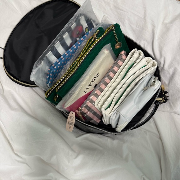 15 new makeup bags - Picture 14 of 15